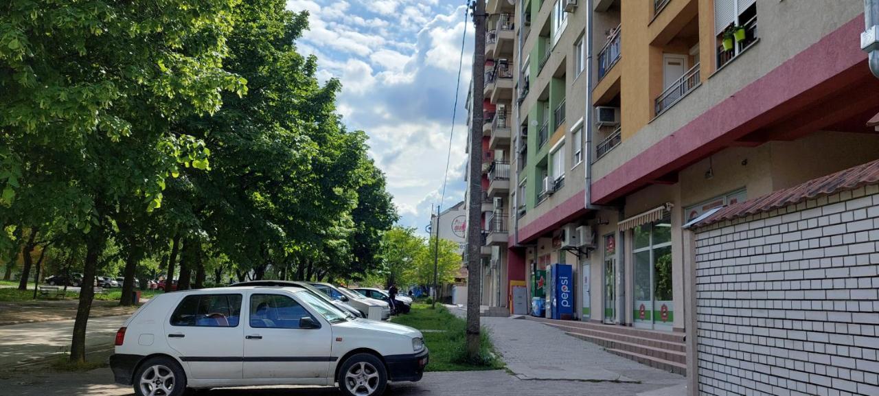 Apartman Studio Niki Subotica Eksteriør bilde